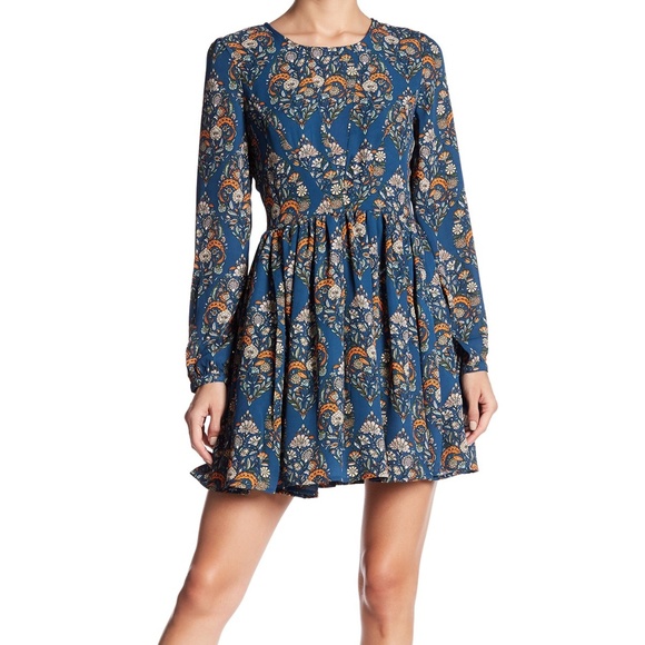 Romeo & Juliet Couture Dresses & Skirts - Romeo + Juliet Couture Floral Dress PRICE FIRM